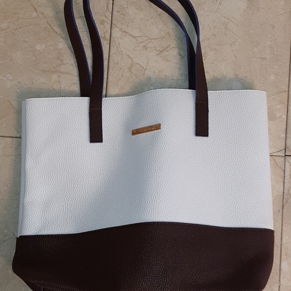 Oscar de la renta tote